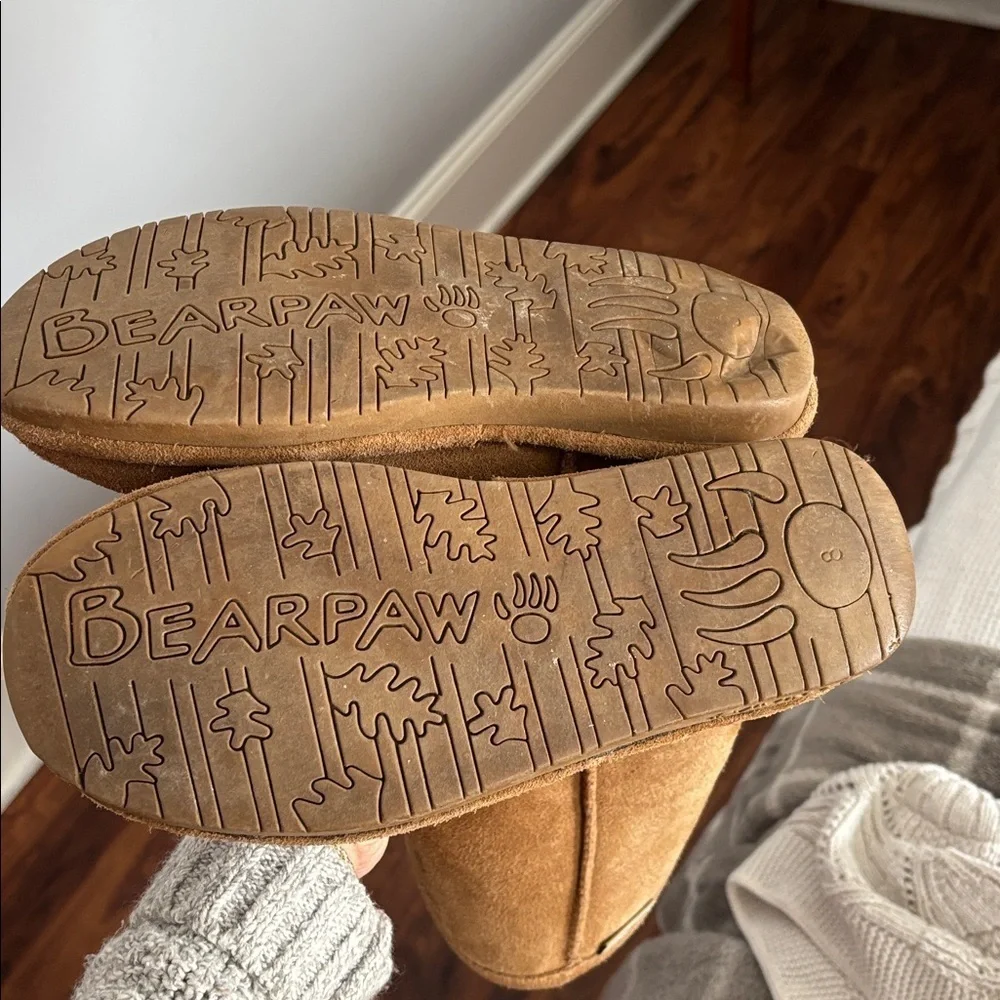 BearPaw warm stylish